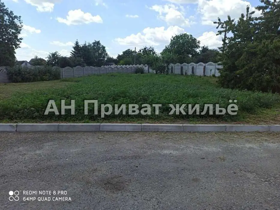 Будинок в Мильцях з гаражем для вантажного авто | Приват житло