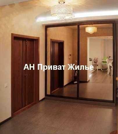 Затишний та просторий будинок в мікрорайоні Юрівка | Приват житло