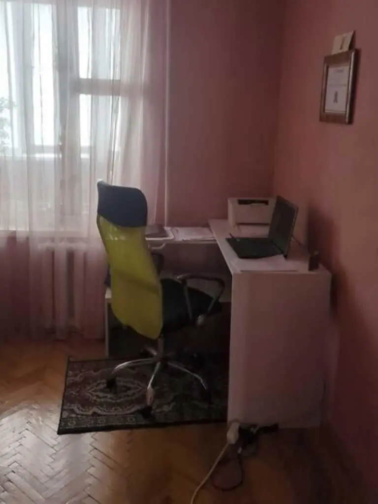 Продаж 3 кімнатної квартири на м-н Левада
 | Приват житло