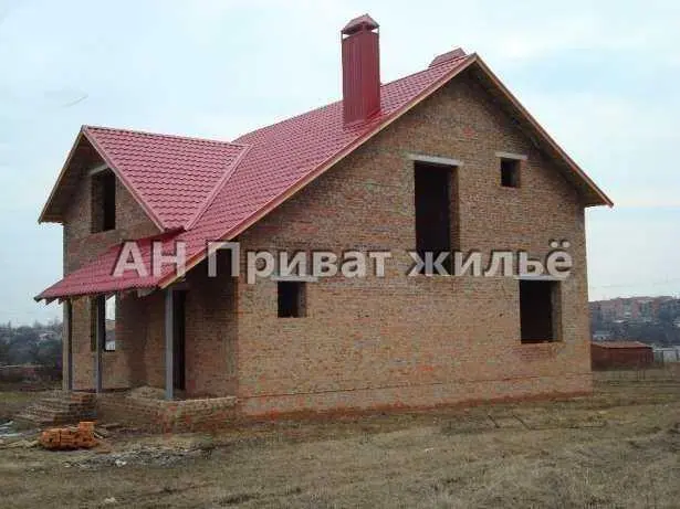 Кирпичный недостроенный дом  в районе Институте связи | Приват житло