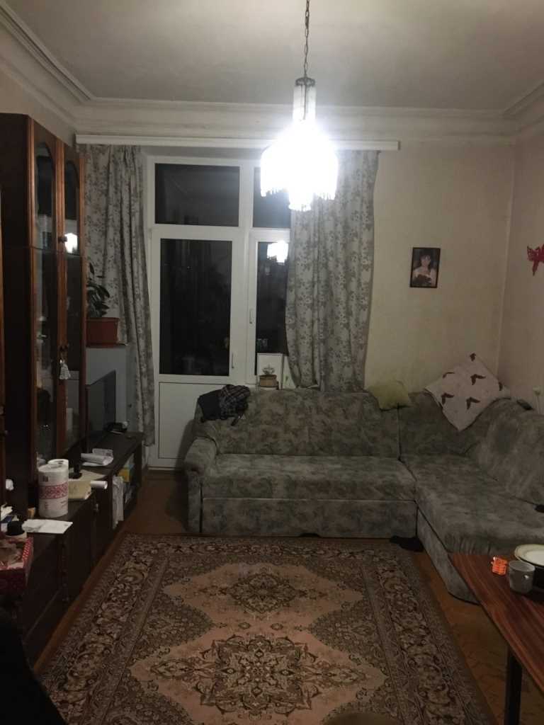  Продаж 3 кімнати з 4 -х кімнатноі квартири «сталінка» | Приват житло