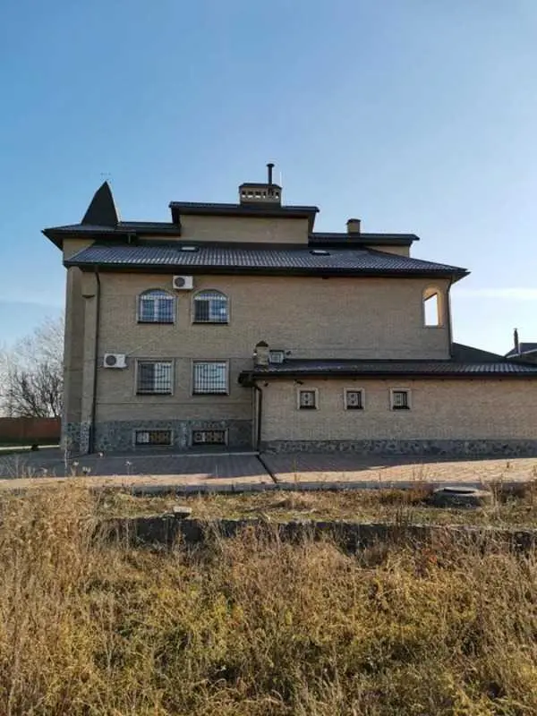 Верхоли. Заміський будинок в оточенні соснового лісу | Приват житло