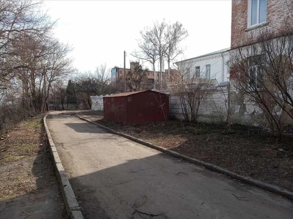 Рідкісний будинок у центрі з видом на Монастир – не пропустіть! | Приват житло
