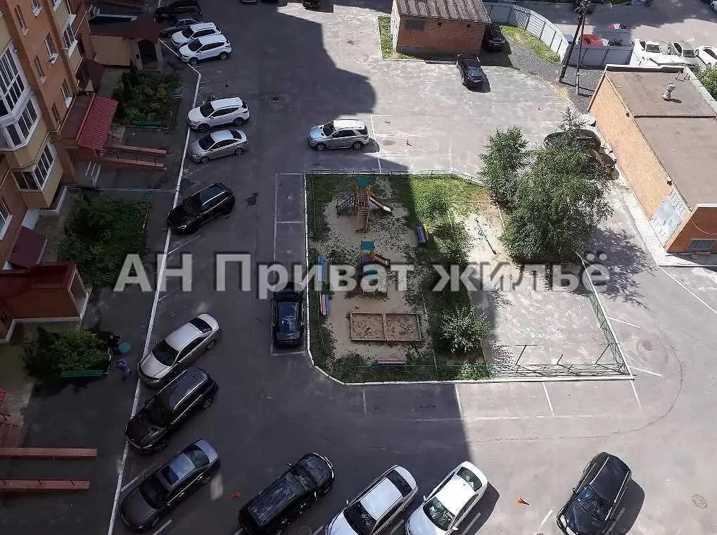 Шикарна дворівнева квартира в центрі міста | Приват житло