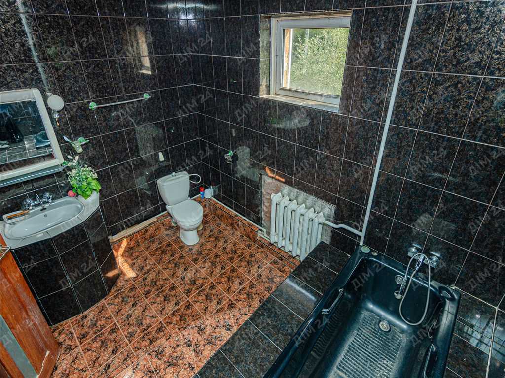 Цегляний будинок на Вороніна | Приват житло