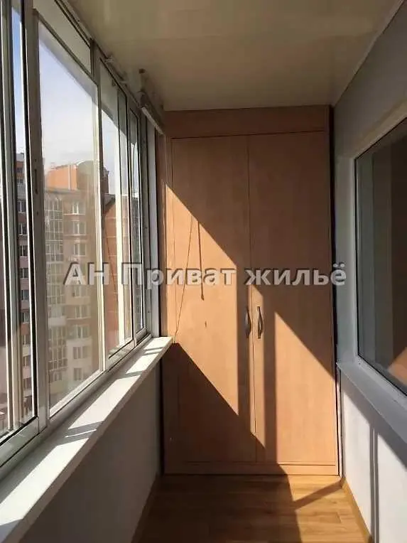 Простора квартира на Леваді | Приват житло