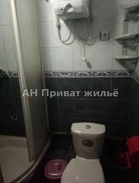 Просторий будинок у передмісті Полтави | Приват житло