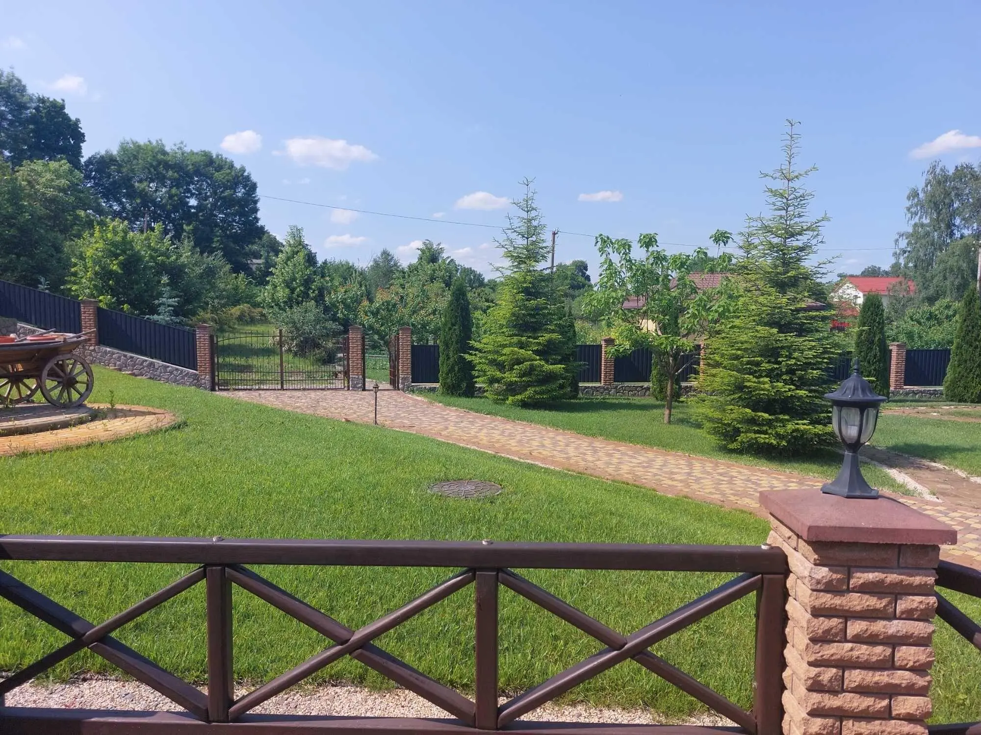 Чудова усадьба в Петрівці | Приват житло