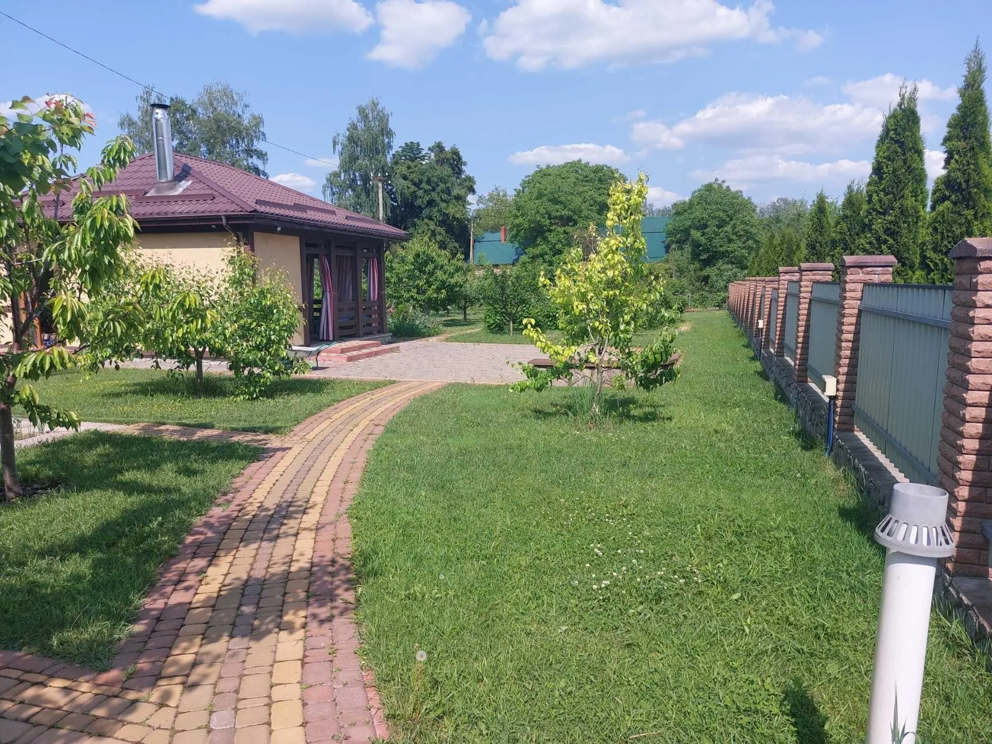 Чудова усадьба в Петрівці | Приват житло