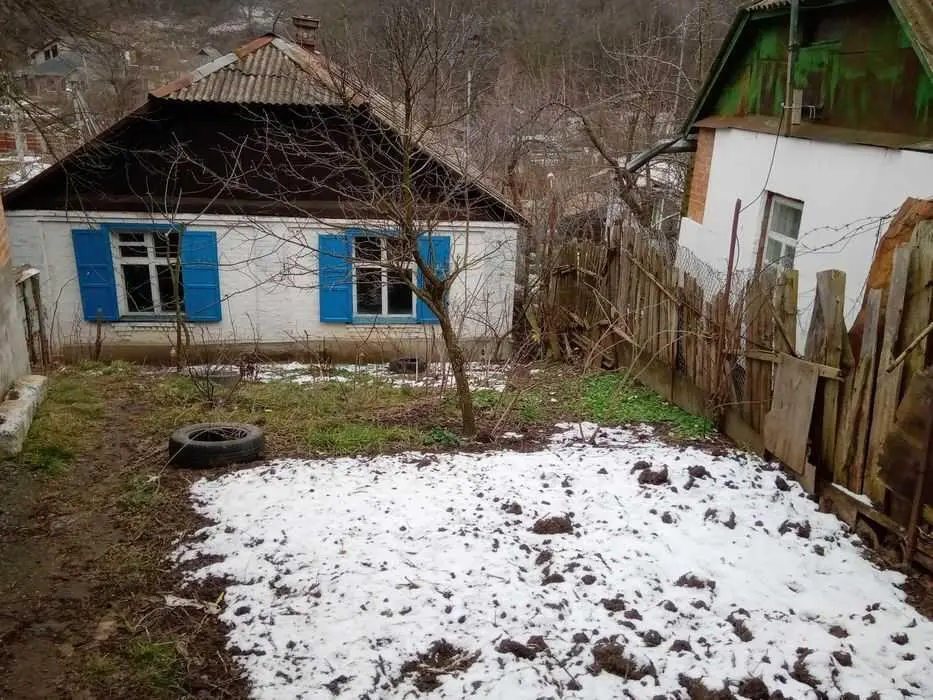 У продажу будинок з ділянкою! | Приват житло