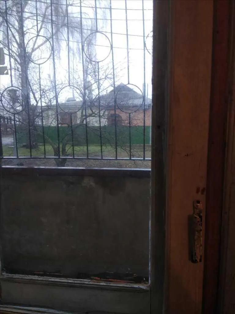 Будинок для великої родини: 100 м.кв і земля біля річки | Приват житло
