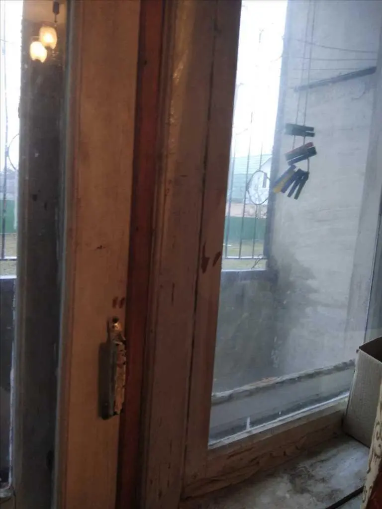 Будинок для великої родини: 100 м.кв і земля біля річки | Приват житло