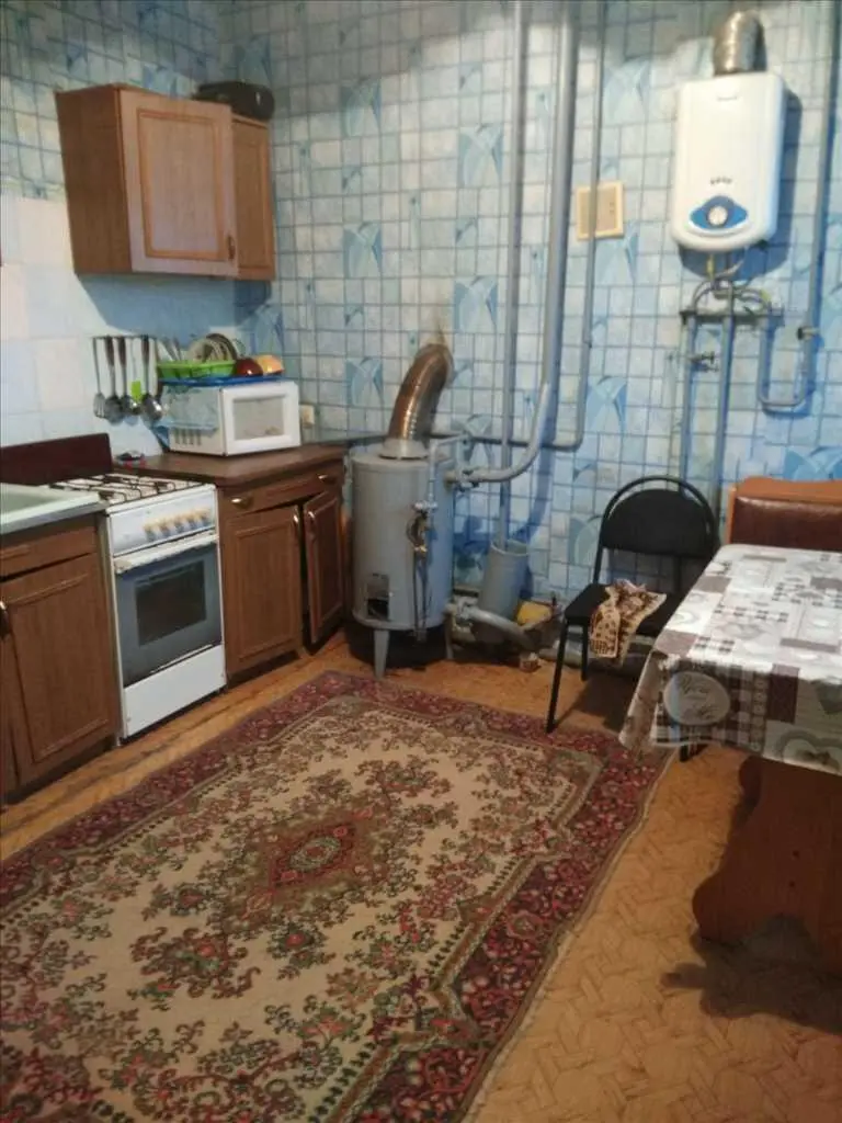 Будинок для великої родини: 100 м.кв і земля біля річки | Приват житло
