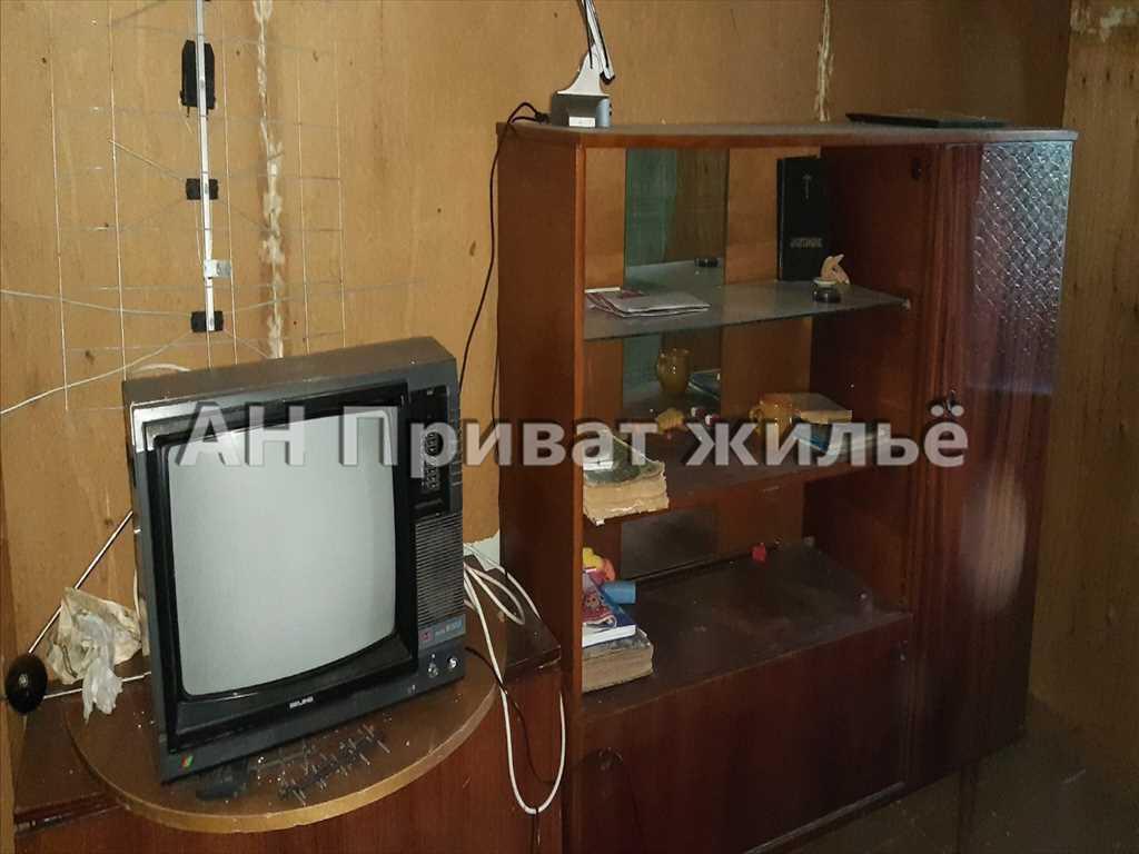 Дача з великою земельною ділянкою. | Приват житло
