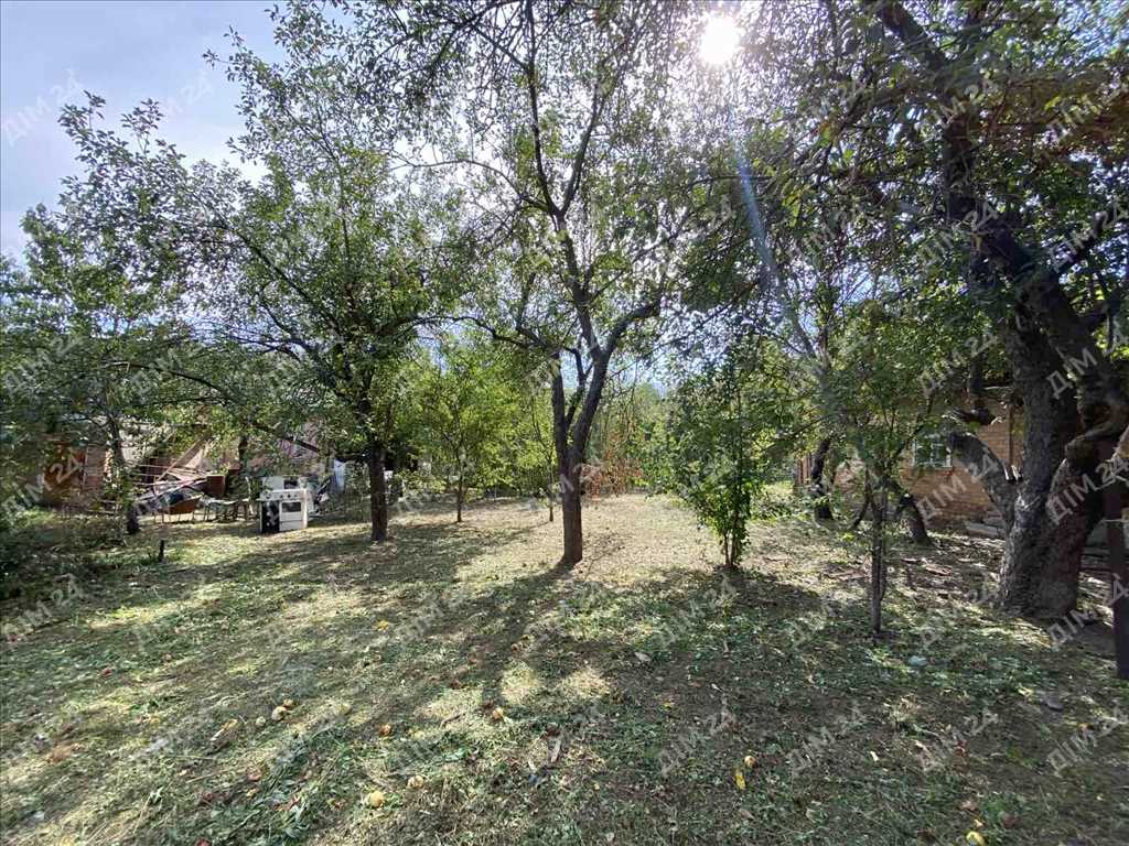 Будинок в місті з окремою ділянкою! | Приват житло