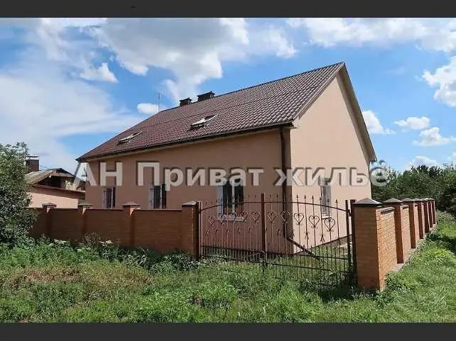Добротний будинок у Рибцях для великої родини. | Приват житло