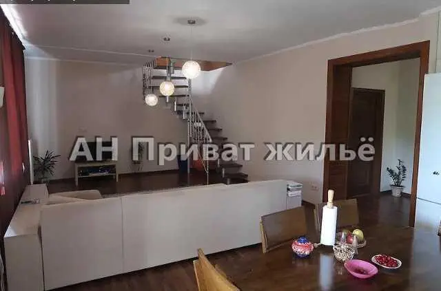 Добротний будинок у Рибцях для великої родини. | Приват житло