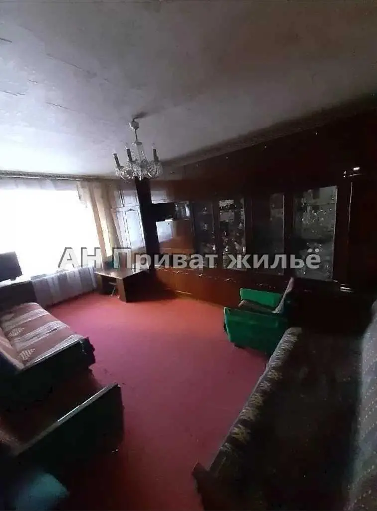 Трикімнатна квартира поруч ПД 