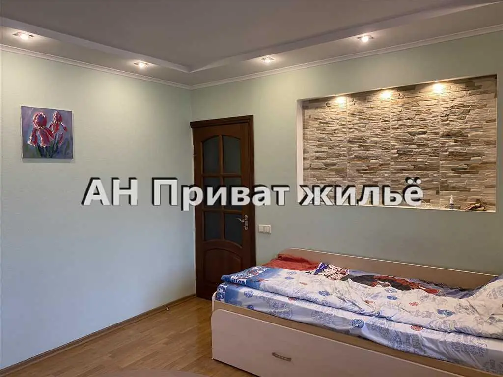 Простора та світла квартира для молодої родини | Приват житло