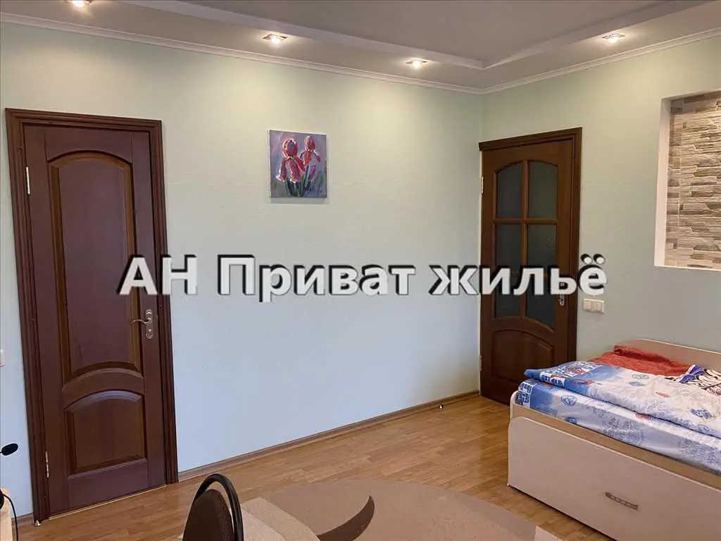 Простора та світла квартира для молодої родини | Приват житло