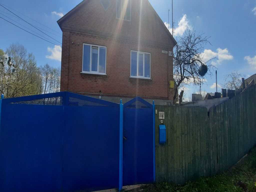 Будинок на Крутому берегу | Приват житло