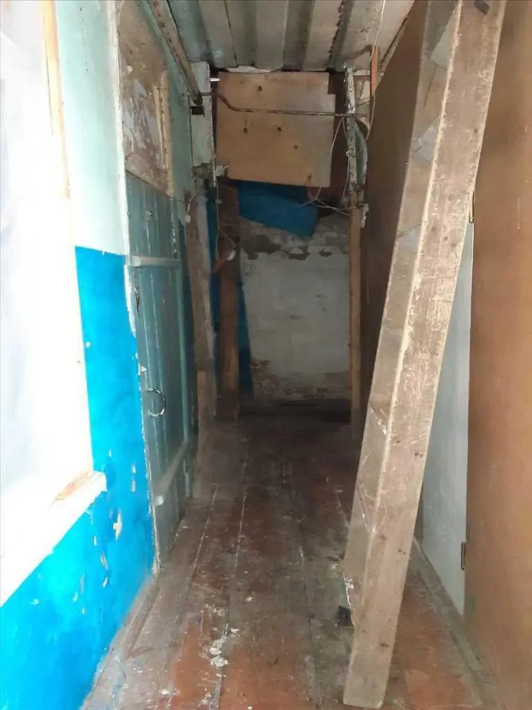 Дореволюційний будинок в центральній частині міста.


 | Приват житло