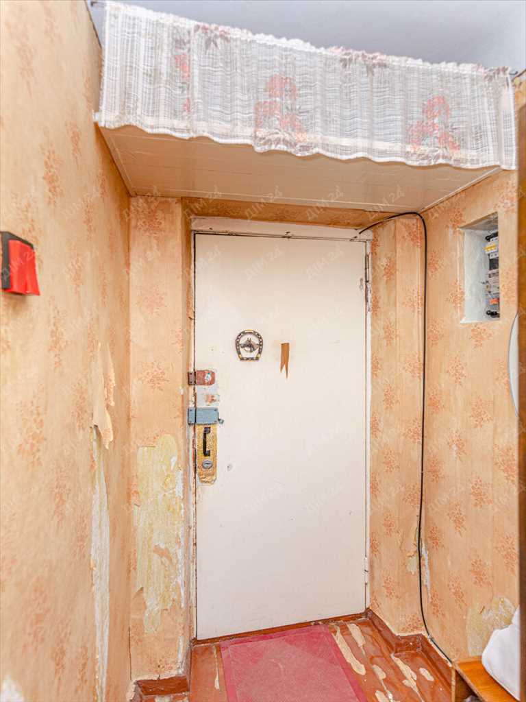 Однокімнатна квартира. Чудова локація — по кільцю! | Приват житло