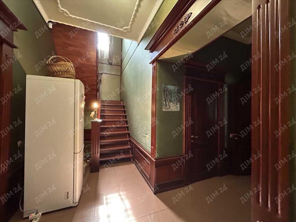 Житловий будинок у центральній частиніі Полтави | Приват житло