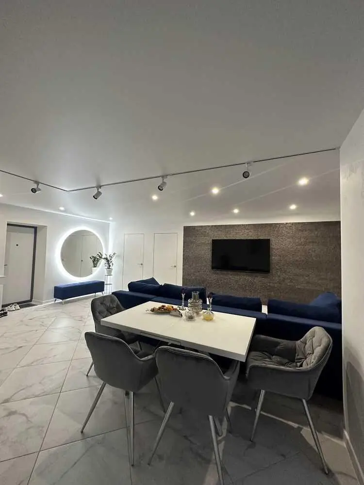 Квартира в новому будинку з дизайнерським  ремонтом! | Приват житло