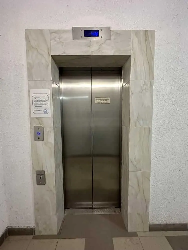 Квартира в новому будинку з дизайнерським  ремонтом! | Приват житло