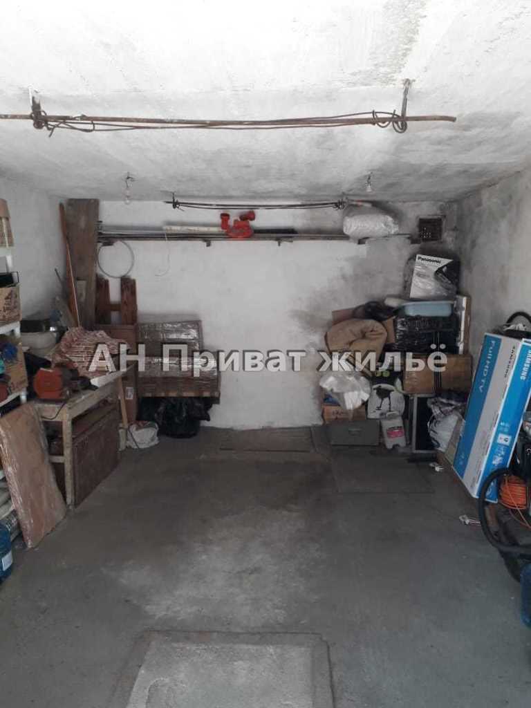 Гараж на Леваде! | Приват житло