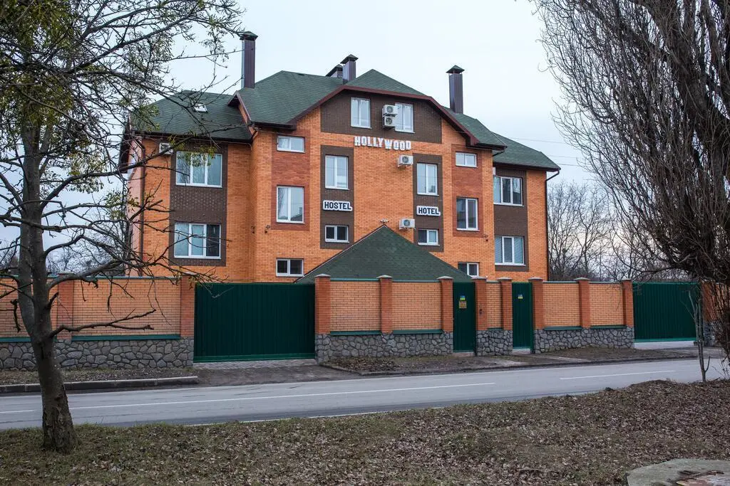 Приміщення під медичний або навчальний центр у Полтаві.
 | Приват житло