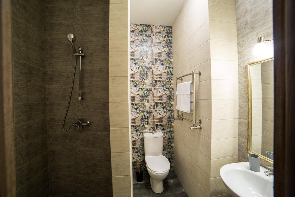 Приміщення під медичний або навчальний центр у Полтаві.
 | Приват житло