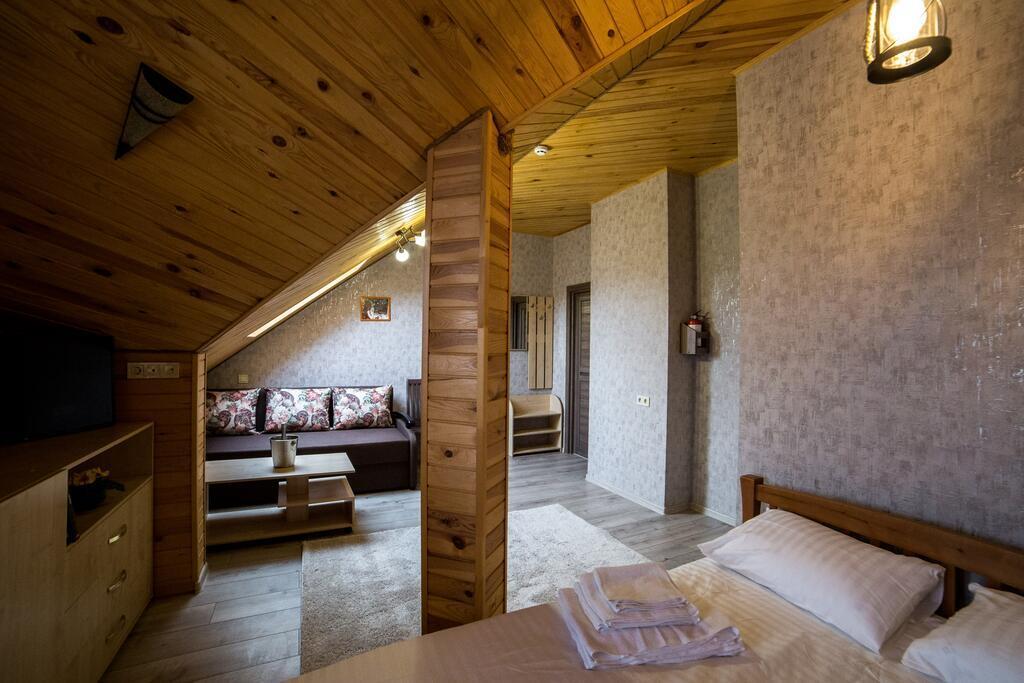 Приміщення під медичний або навчальний центр у Полтаві.
 | Приват житло