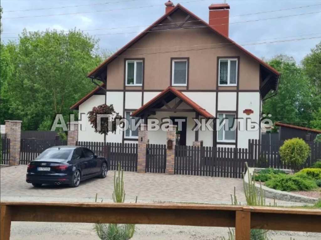 Сучасний будинок в екологічному районі | Приват житло