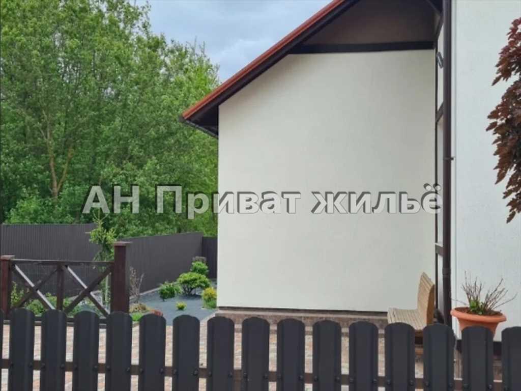 Сучасний будинок в екологічному районі | Приват житло