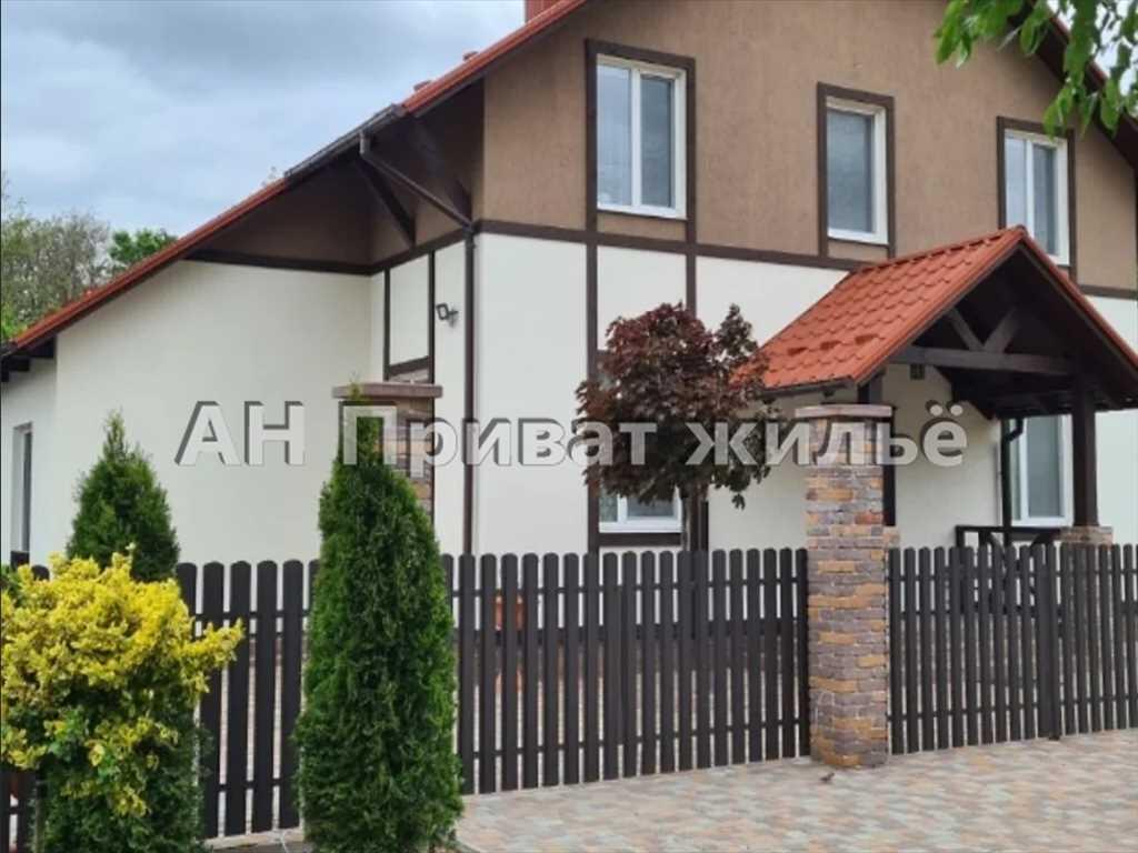 Сучасний будинок в екологічному районі | Приват житло