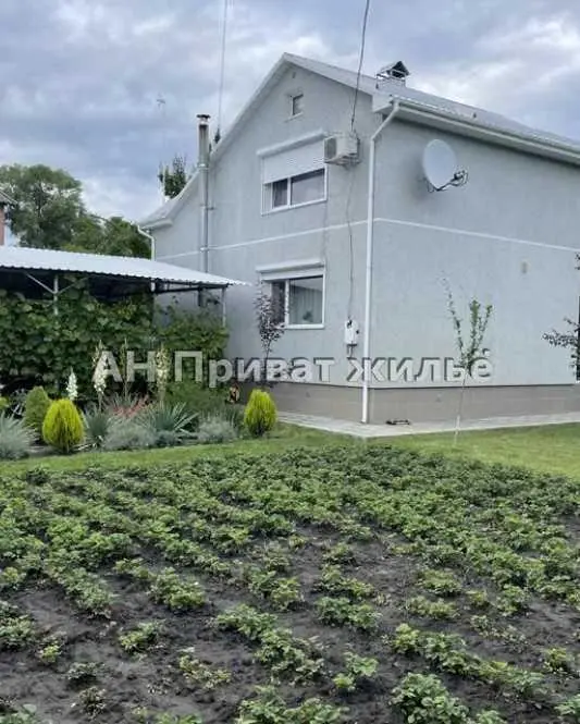 Будинок поруч з річкою на Вороніна | Приват житло