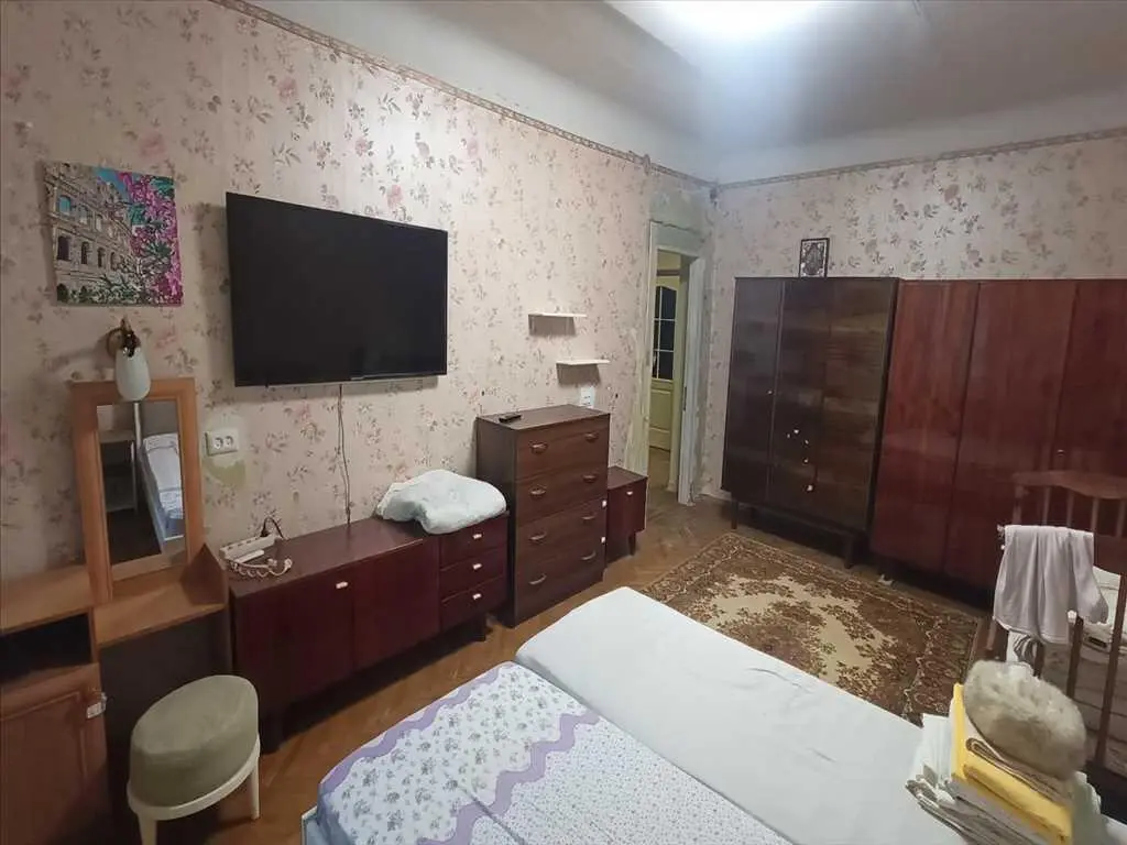 Для поціновувачів центра, квартира на Лідова
 | Приват житло