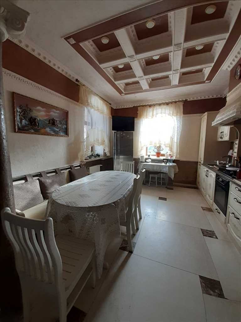 Будинок на Монастирській горі. | Приват житло