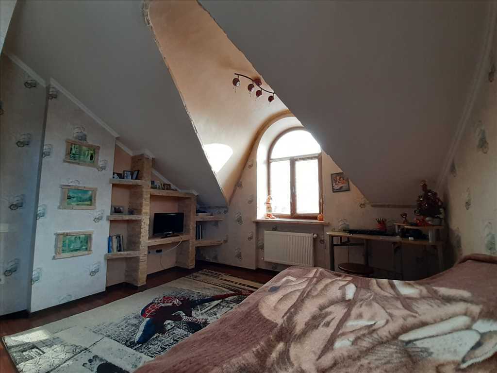 Будинок на Монастирській горі. | Приват житло