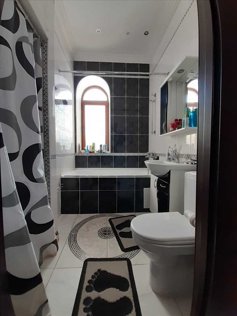 Будинок на Монастирській горі. | Приват житло