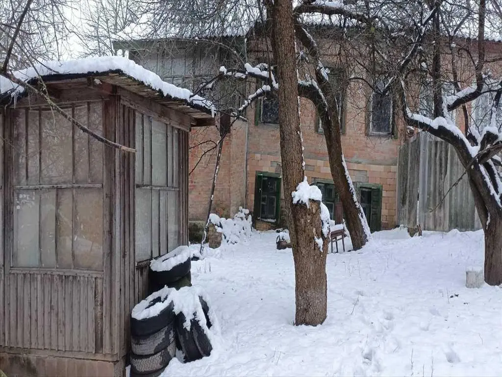 Земельна ділянка з комунікаціями в центрі | Приват житло