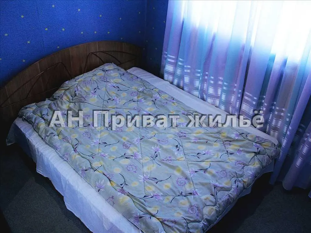 3-х поверховий будинок на 12 кімнат | Приват житло