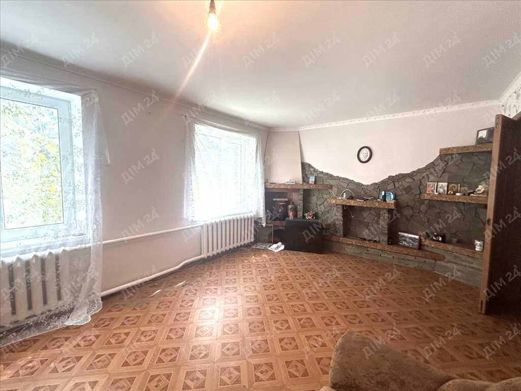 

Будинок із земельною ділянкою 1 га, неподалік від міста Решетилівка | Приват житло