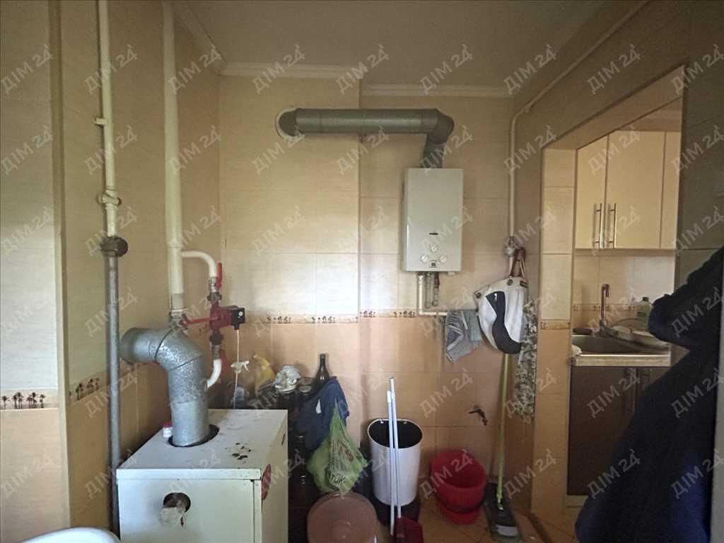 

Будинок із земельною ділянкою 1 га, неподалік від міста Решетилівка | Приват житло