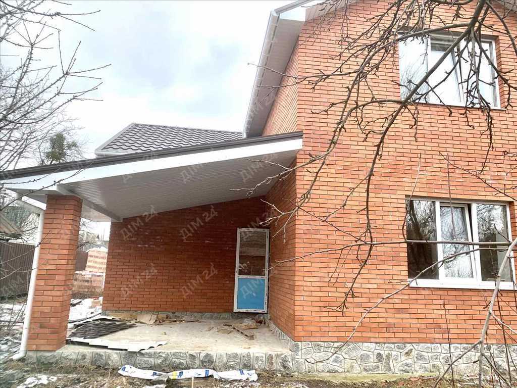 Сучасний будинок з комунікаціями та з внутрішніми роботами | Приват житло