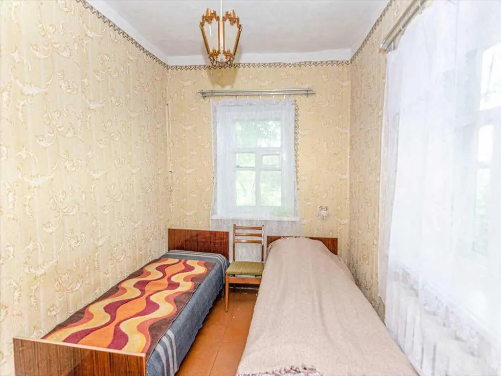 Житловий будинок в затишному пригороді,  за кілька хвилин від міста! | Приват житло