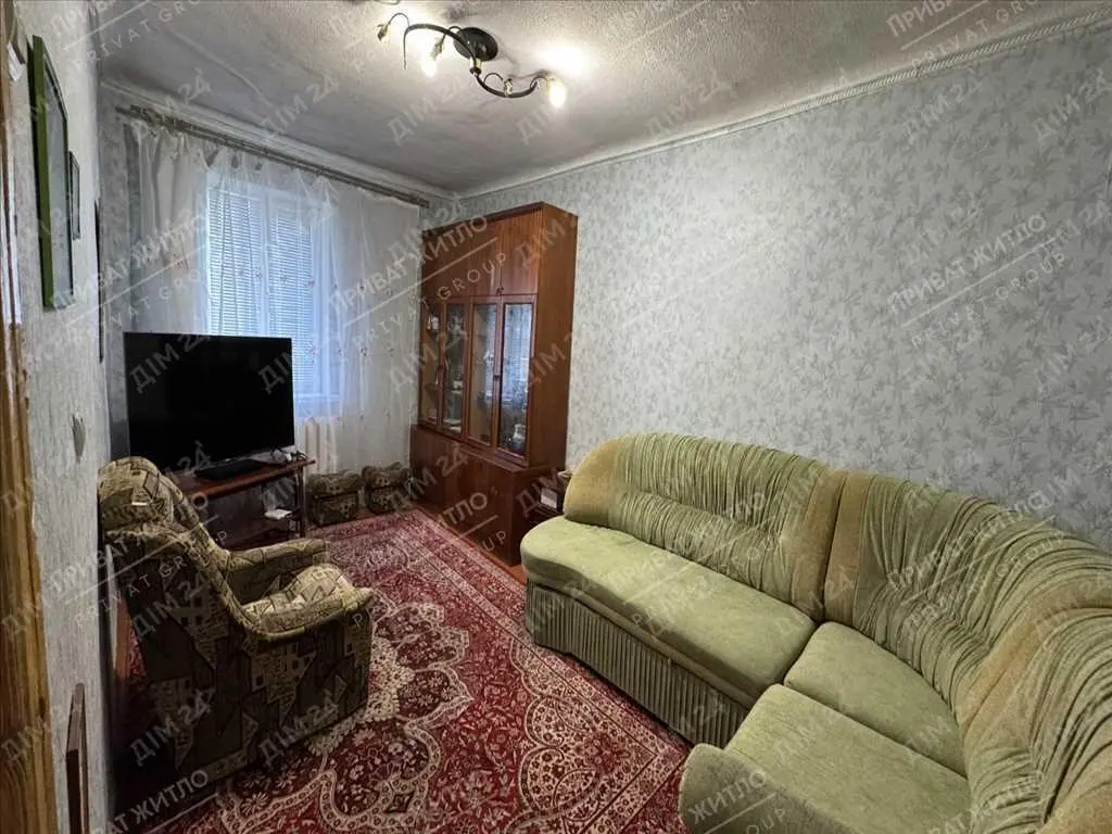 Частина будинку з окремим двором! | Приват житло