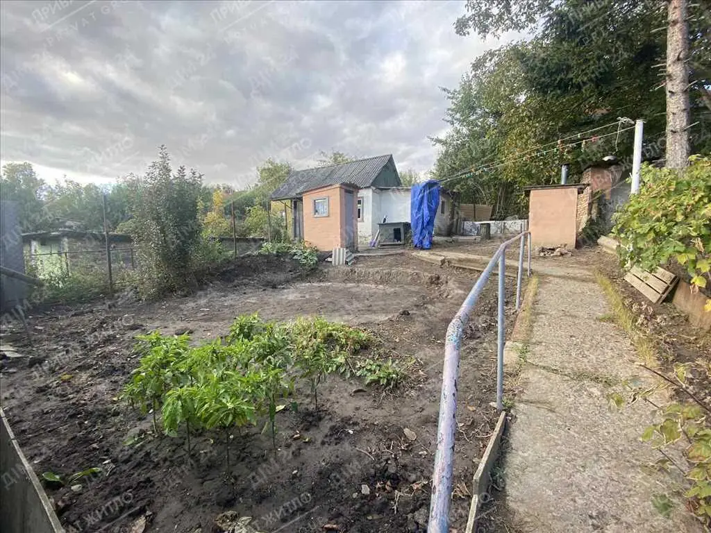 Частина будинку з окремим двором! | Приват житло